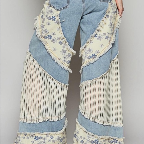 POL NWOT Blue and Cream Patchwork Wide-Leg Jeans - Picture 1 of 6